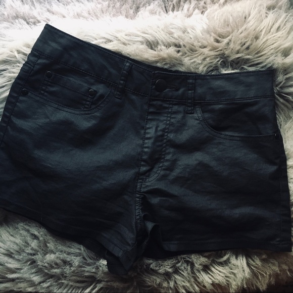 Vegan Leather Shorts - Picture 1 of 3